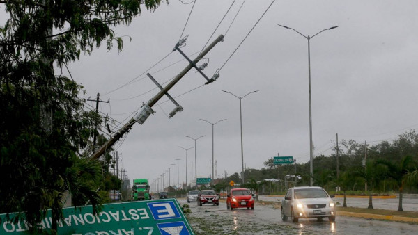 Badai Grace di Meksiko