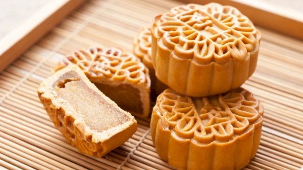 Kue Bulan
