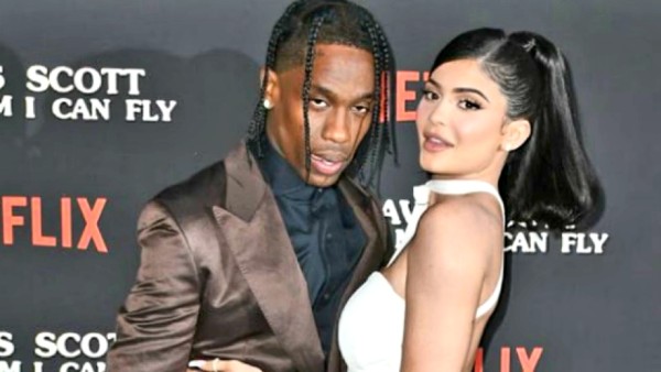 Kylie Jenner dan Travis Scott (net)-1636351058