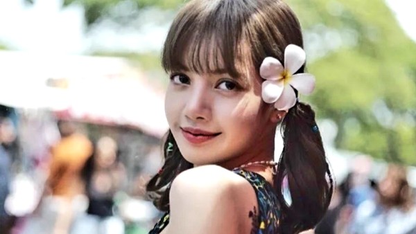 Lisa Blackpink (net)-1638610167