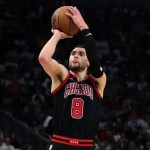 Chicago Bulls Zach LaVine-1669099399