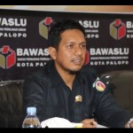 Ketua Bawaslu Palopo Asbudi-1669277634