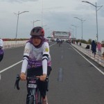 Ratusan pesepada ramaikan agenda "First Sunday Ride" di Surabaya-1672574907
