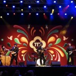 Band G-Pluck kala tampil pada perhelatan Tong Tong Fair 2023 di Malieveld, Den Haag, Belanda, Kamis (7/9/2023). (ANTARA/Ahmad Faishal)-1694141912