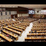 Paripurna DPR-1702350582