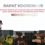 Rapat Koordinasi Evaluasi dan Pemetaan Masalah Hukum-1706516130