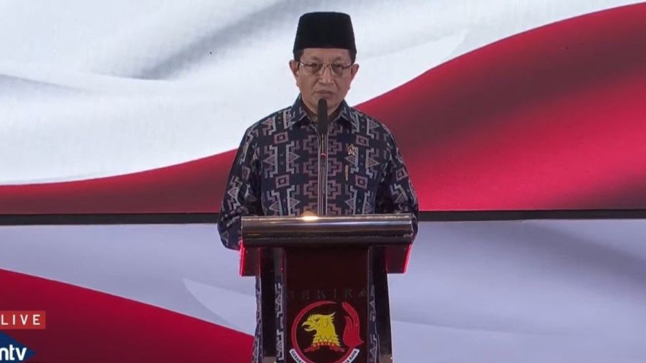 Menteri Agama (Menag) Nasaruddin Umar saat memberikan sambutan dalam perayaan Hari Ulang Tahun (HUT) ke-17 Gerakan Kristiani Indonesia Raya (GEKIRA), Minggu, 21 Desember 2025, di Nusantara Ballroom NT Tower, Jakarta.