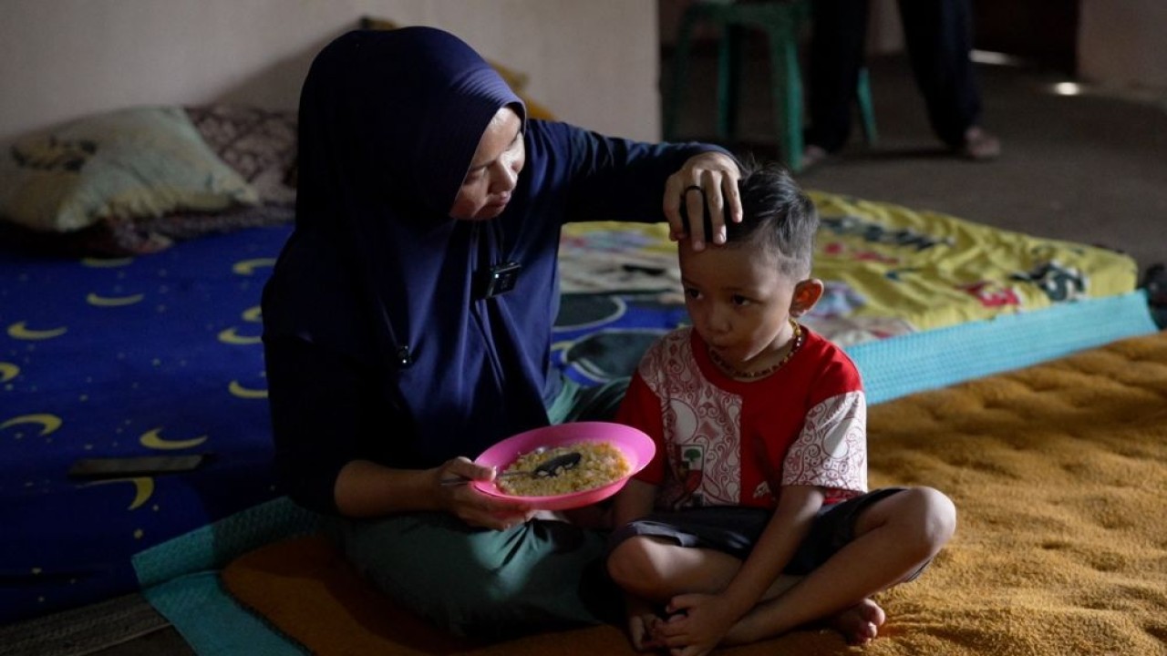 Anissa Yuhotima bergabung sebagai divisi pengolahan di dapur MBG. (Foto: Dok/Istimewa)