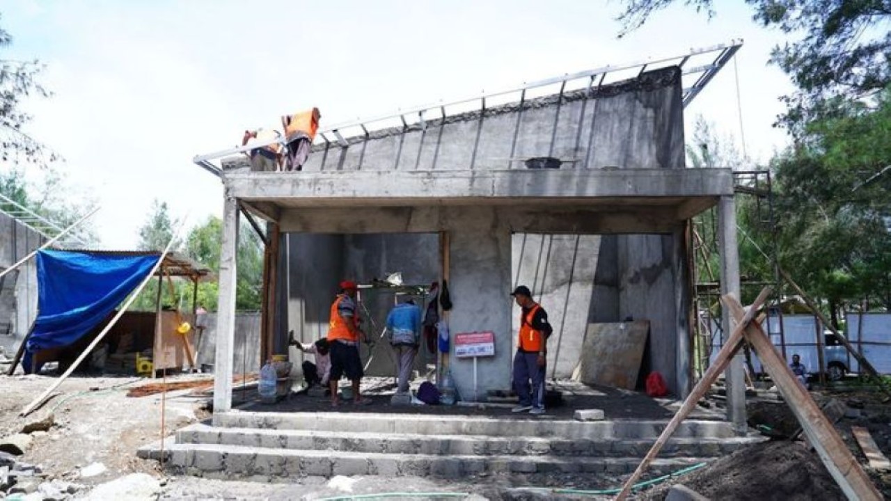 Nelayan di Pantai Baru dan Pantai Kuwaru, Desa Poncosari, Srandakan, Bantul, Daerah Istimewa Yogyakarta (DIY), begitu antusias menanti rampungnya pembangunan Kampung Nelayan Merah Putih (KNMP). (Foto: Istimewa)