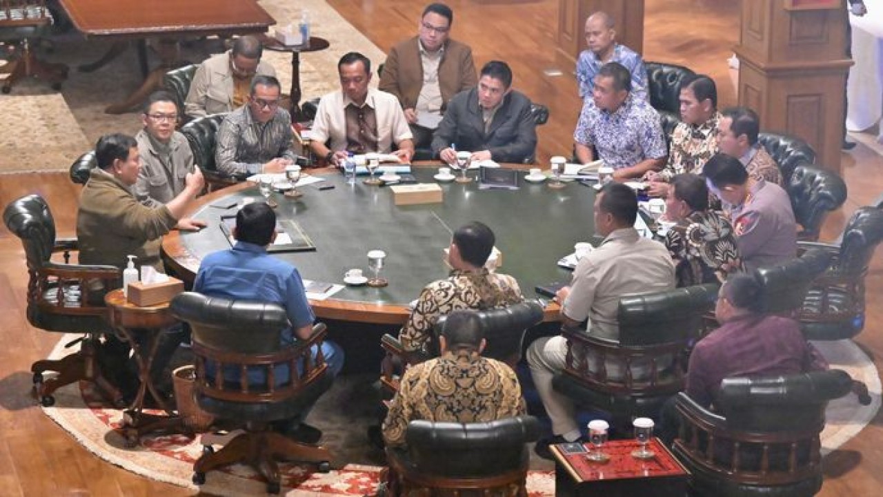 Ratas di Hambalang, Prabowo Bahas Aspirasi Pekerja hingga Peran Kampus untuk Bangun Daerah (Istimewa)