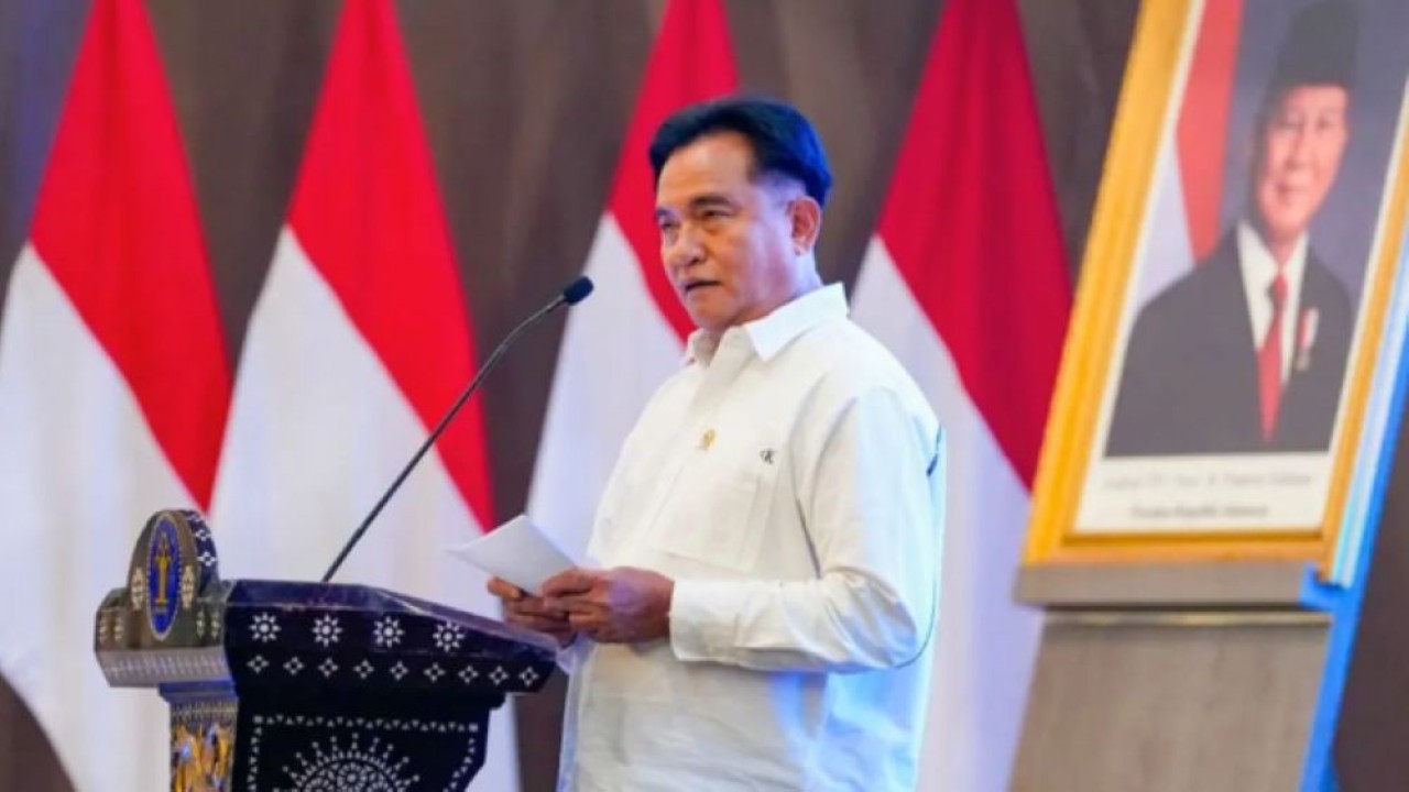 Yusril Ihza Mahendra-1781340627