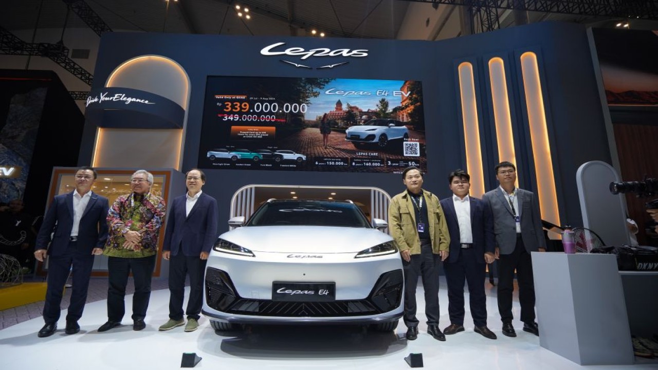 Lepas resmi meluncurkan mobil listrik premium di Indonesia, Lepas E4 EV di GIIAS 2026. (Foto: Dok/Istimewa/Lepas Indonesia)