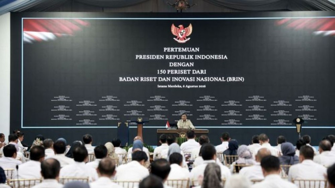 Presiden Prabowo Subianto memberikan arahan kepada 150 periset Badan Riset dan Inovasi Nasional (BRIN) di Istana Merdeka, Jakarta, Rabu (6/8/2026). (Foto: Dok/Istimewa/Bakom RI)