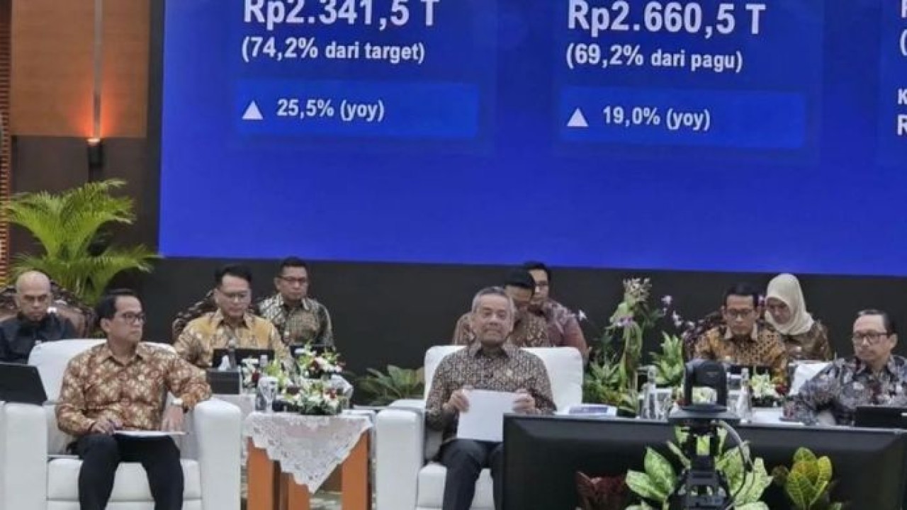Menteri Keuangan Suahasil Nazara dalam konferensi pers APBN KiTa di Jakarta, Jumat (9/10/2026) (Antara)