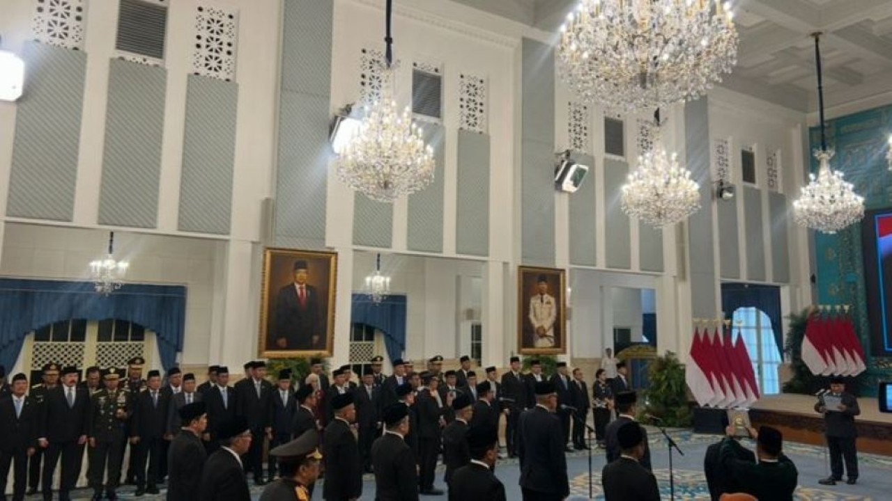Presiden Prabowo Subianto melantik Kabinet Merah-Putih, Kapolri dan Kepala Lembaga di Istana Negara, Kamis (1/10/2026). (Foto: NTVnews)