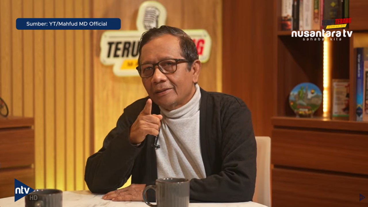 Mantan Menko Polhukam Mahfud MD sebut ada 3 menteri yang mengkondisikan kemenangan Gibran Rakabuming Raka untuk Pemilihan Presiden 2024.