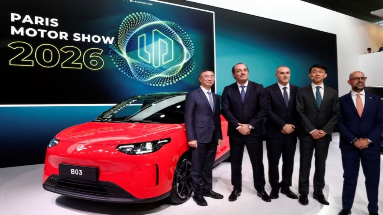 Ajang pameran otomotif Paris Motor Show 2026 menjadi ajang bagi Volkswagen dan Stelantis untuk menunjukkan strategi terbaru mereka. (Foto: Dok/Benoit Tessier/Reuters)